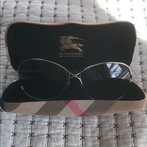 Women’s Burberry Sunglasses